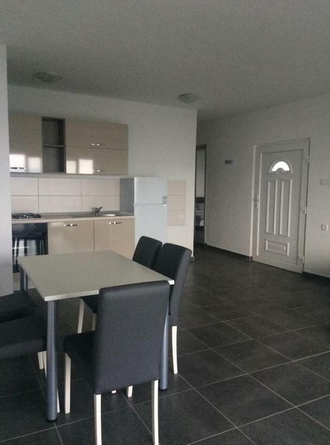 Adria 2 Apartman Novi Vinodolski Kültér fotó