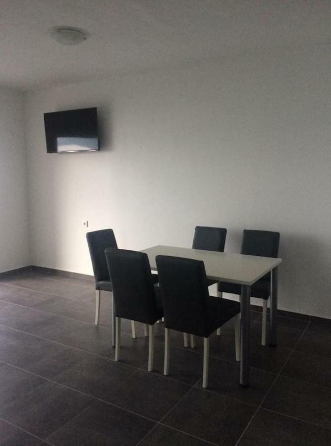Adria 2 Apartman Novi Vinodolski Kültér fotó