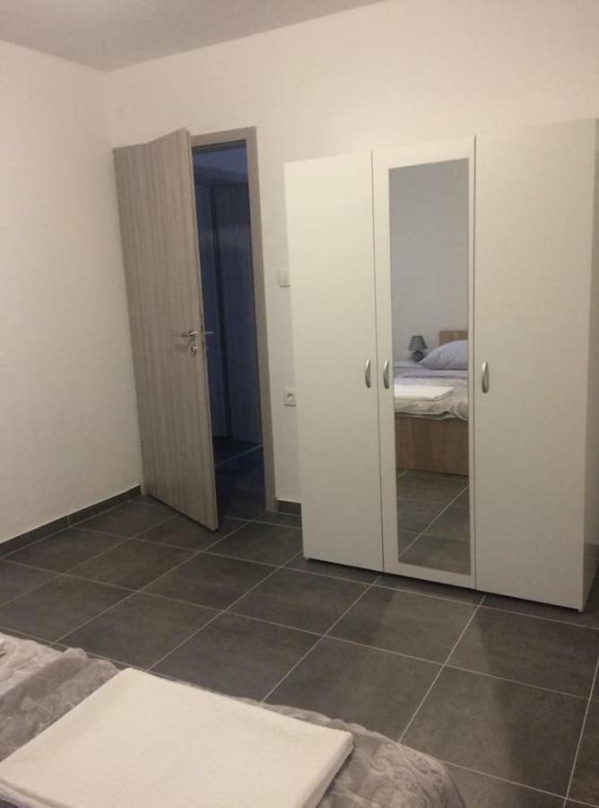Adria 2 Apartman Novi Vinodolski Kültér fotó